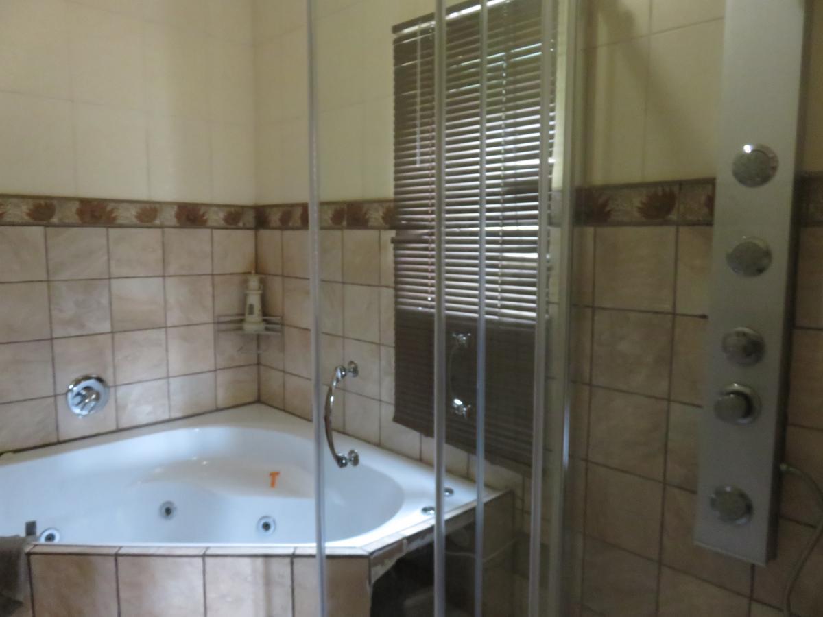 Meerhof Lodge Hartbeespoort Ngoại thất bức ảnh